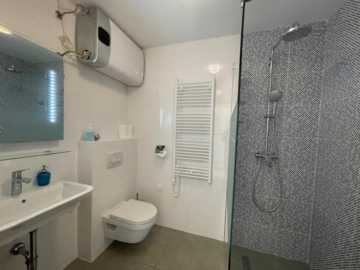 St. Nicholas Rooms Đảo Hvar Ngoại thất bức ảnh